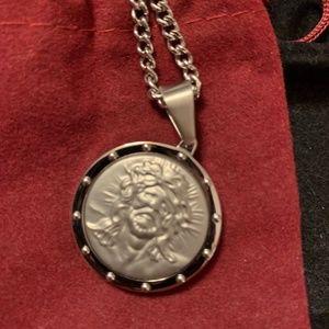 Stainless Steel Mens Crown of Thorns Jesus Necklace New with Tags